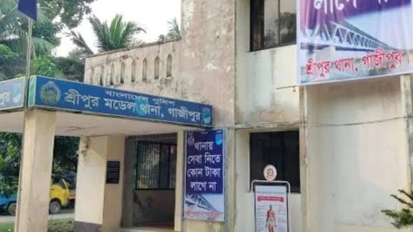 গাজীপুরে স্বামীকে পাশের ঘরে আটকে গার্মেন্টসকর্মীকে সংঘবদ্ধ ধর্ষণের অভিযোগ